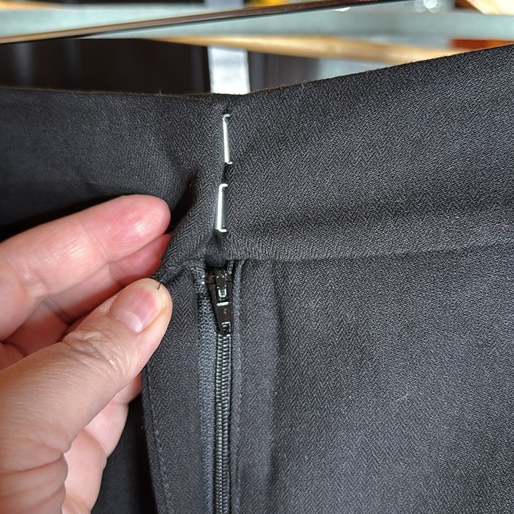 NWT H&M Black Ankle Length Trousers Size 4 High Rise Office Pants - Picture 6 of 11
